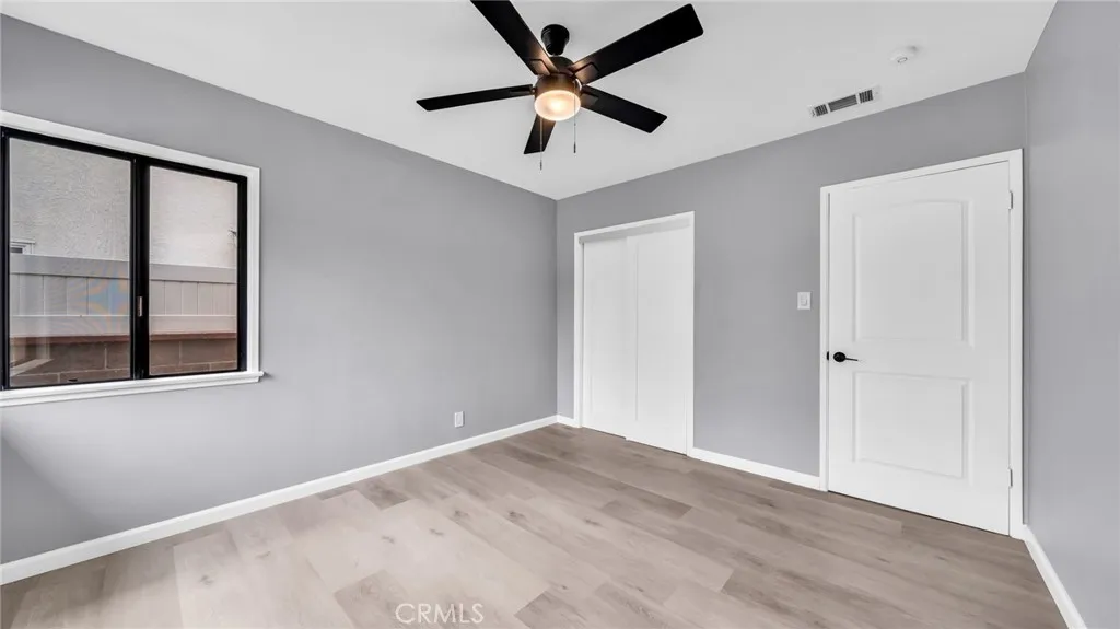 2552 Ostrom Ave, Long Beach, California 90815 home-pic-23